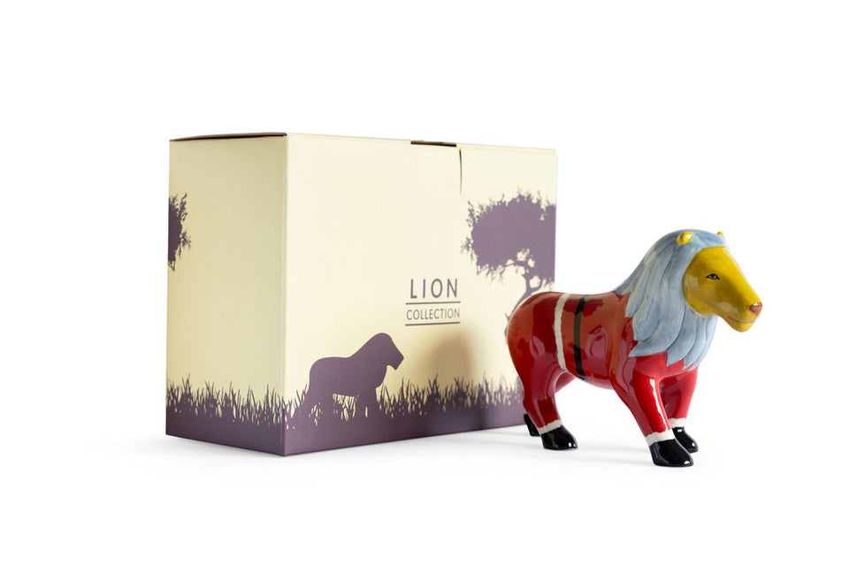 Lion: Santa Paws